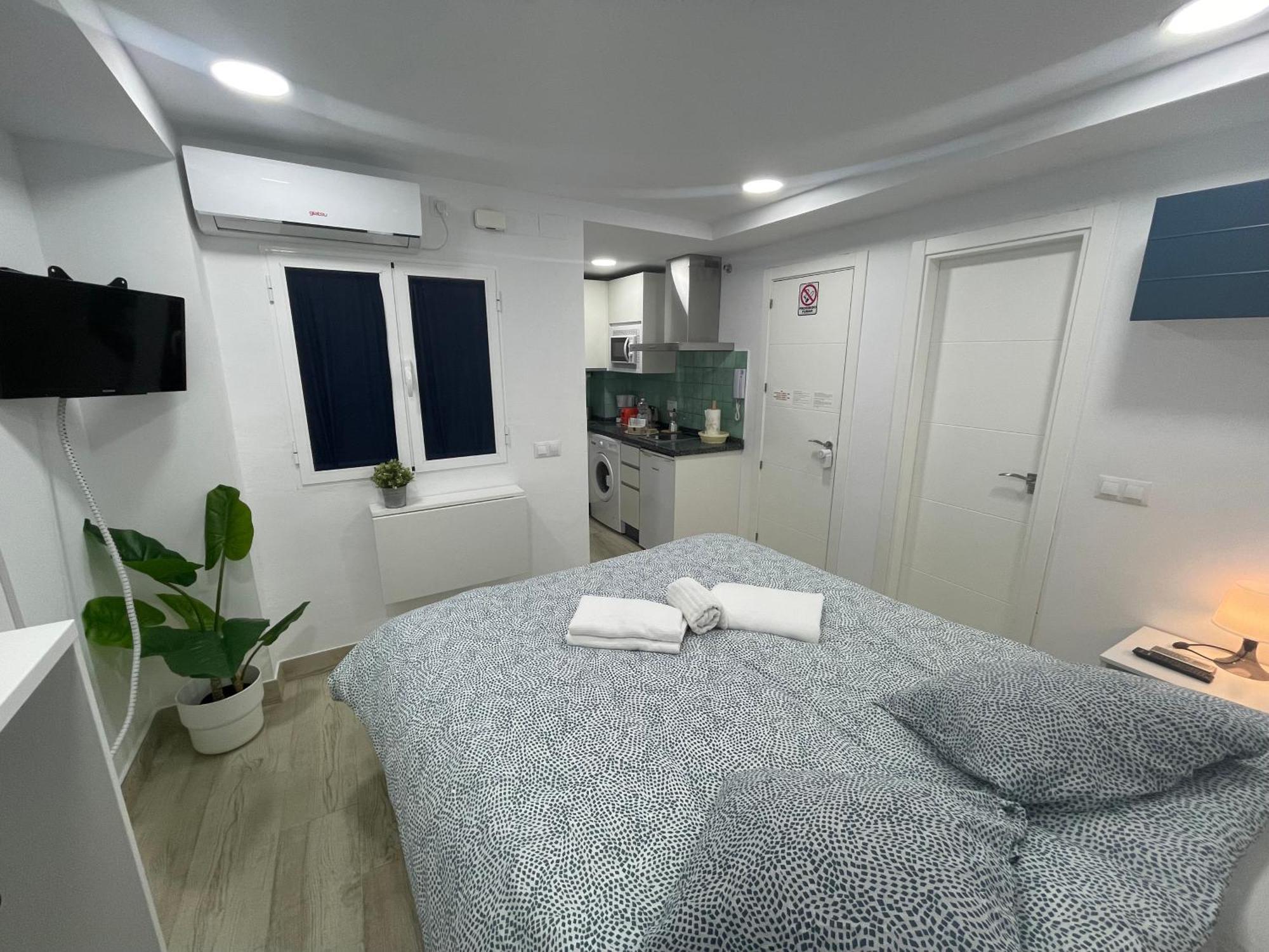 Playa Carihuela Estudio Rey El Carmen Торемолинос Екстериор снимка